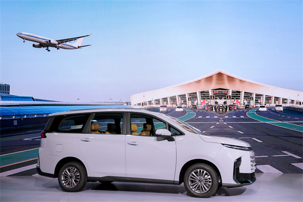大空間、更省錢、長續航，“國民家用MPV”上汽大通G50混動MPV開啟預售，滿足家庭用車、旅游出行等全需求！